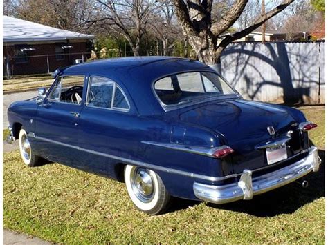 1951 Ford Sedan Deluxe 